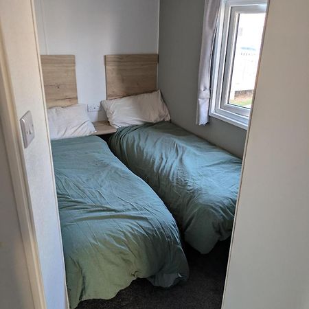 An Oasis Of Serenity In Camber Sands - Brand New 8 Berth Caravan Hotel Buitenkant foto