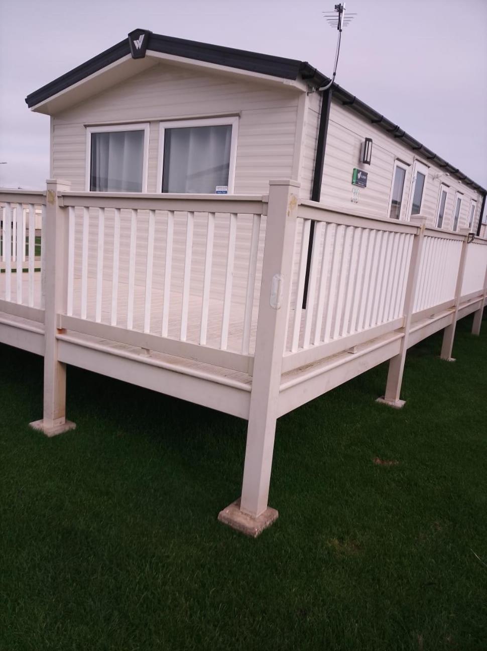 An Oasis Of Serenity In Camber Sands - Brand New 8 Berth Caravan Hotel Buitenkant foto